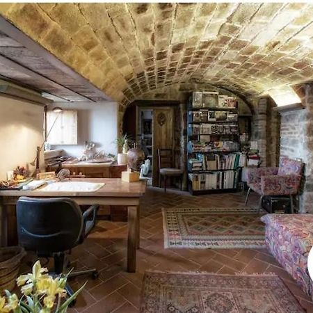 Elettra Flower Apartment Montecatini Val di Cecina Exterior photo